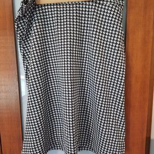 CAbi Black and White A-Line Skirt